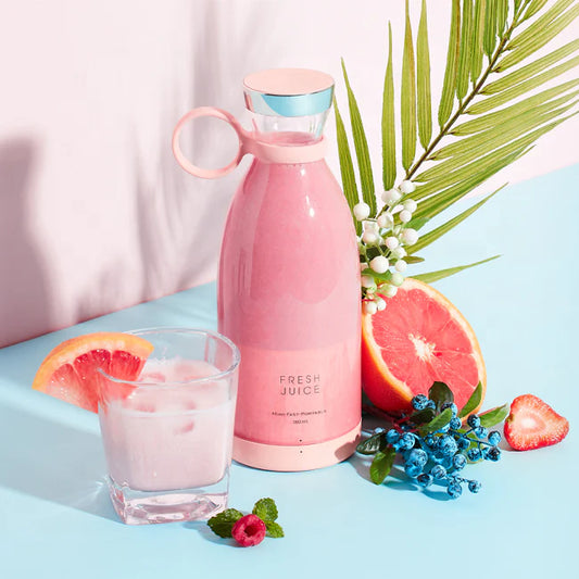 Portable mini blender for smoothies, protein shake, milkshakes