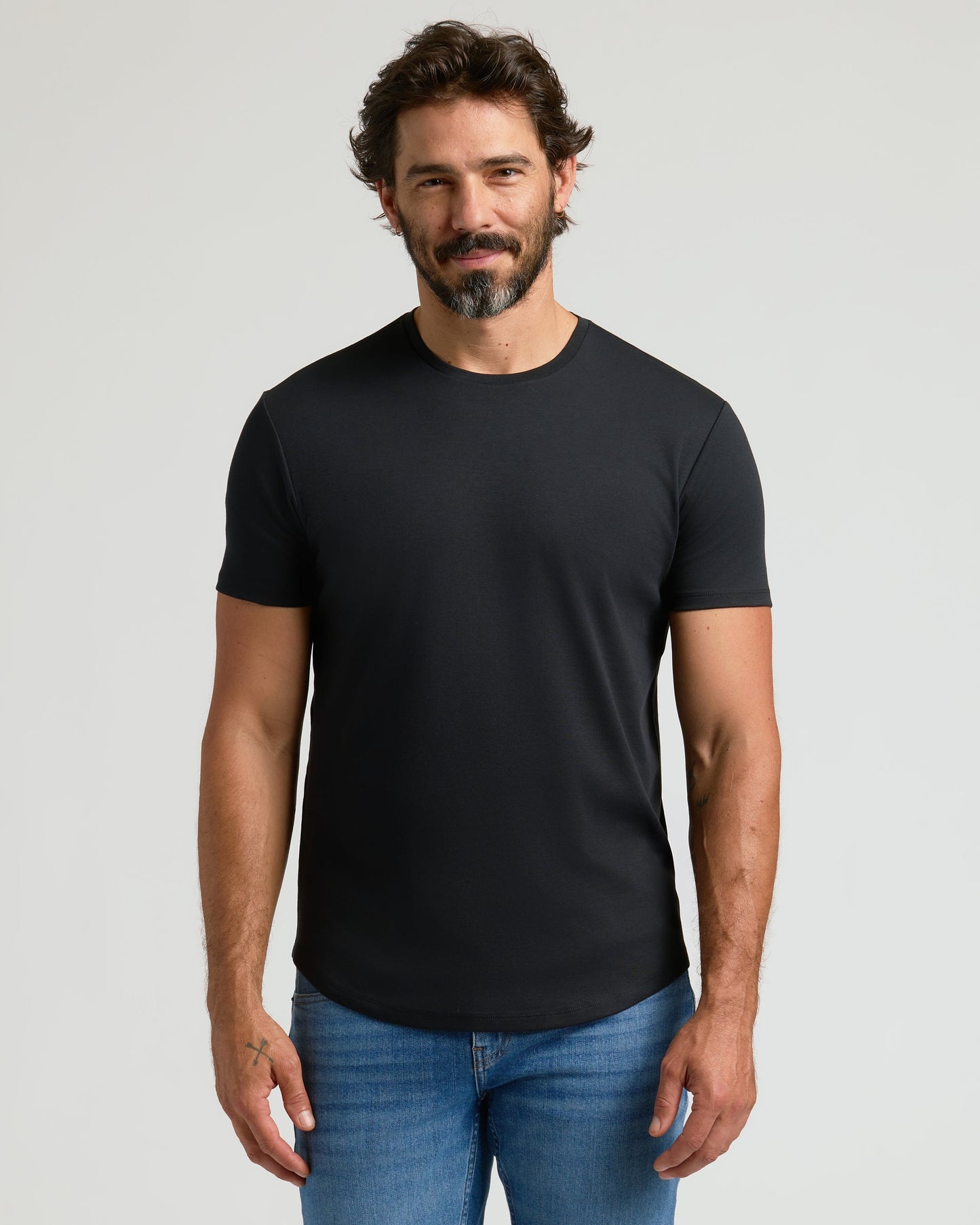 Black & White Pima Crew Curved Hem 2-Pack
